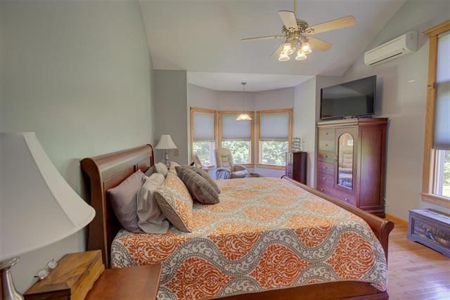 271 River Rd, South Acworth, NH 03607